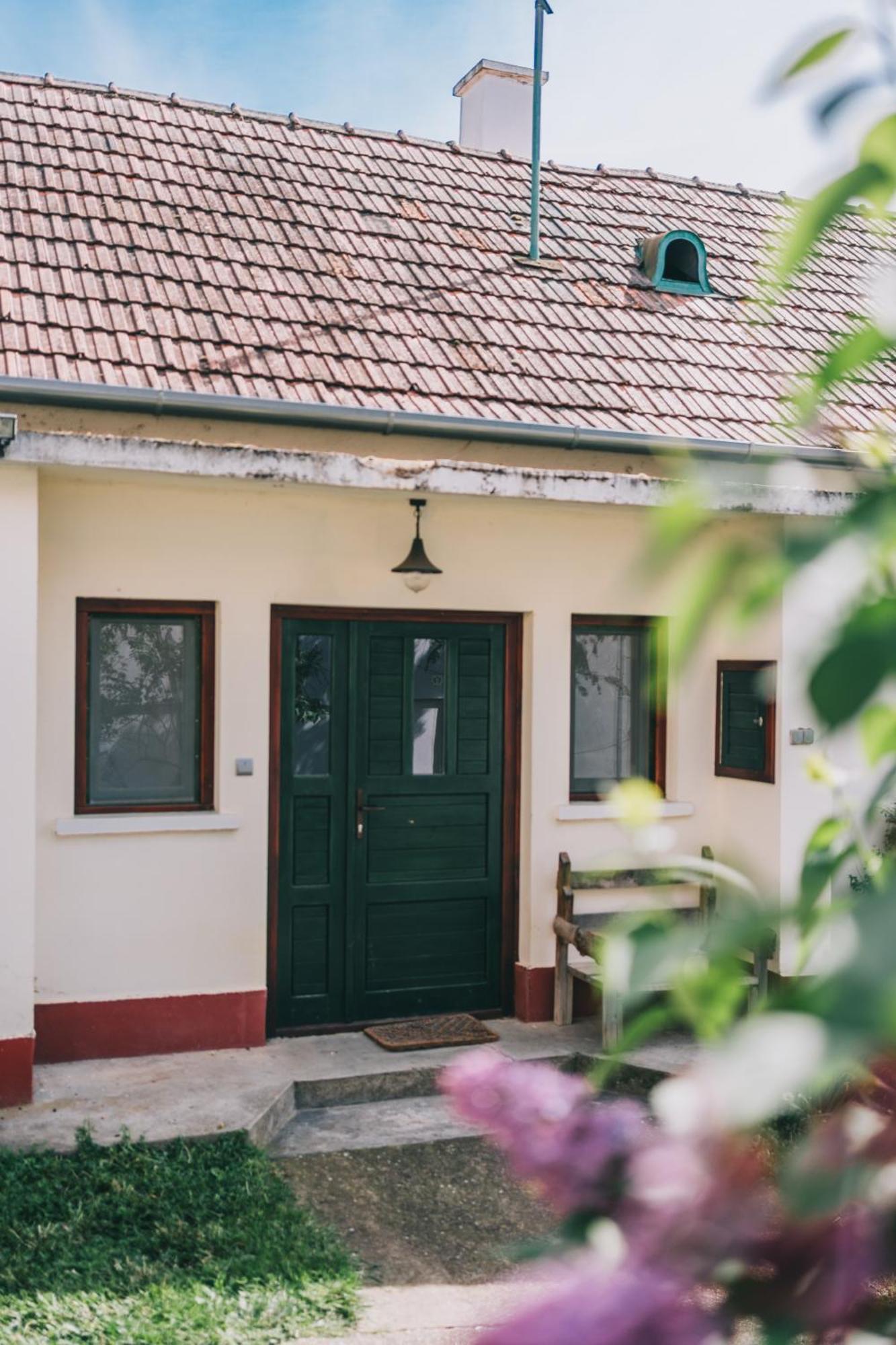 Feher Barany Apartment Szigliget Εξωτερικό φωτογραφία