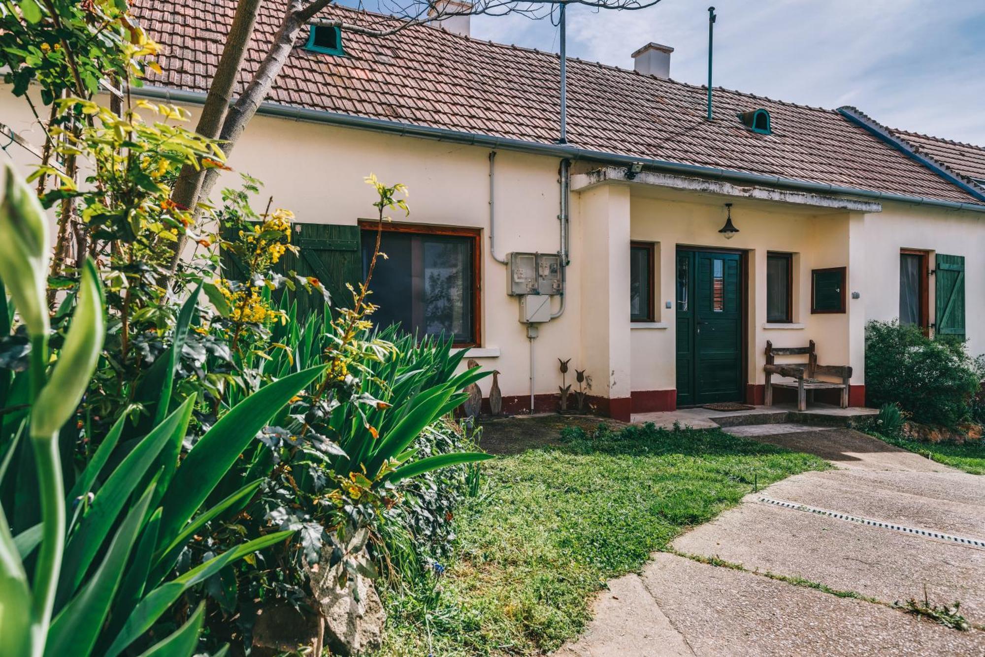 Feher Barany Apartment Szigliget Εξωτερικό φωτογραφία